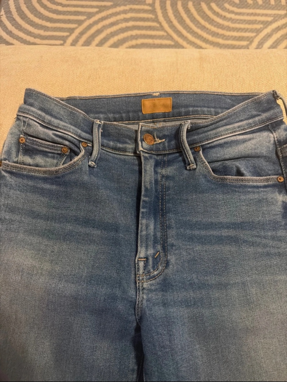 Mother Jeans the weekender size 4